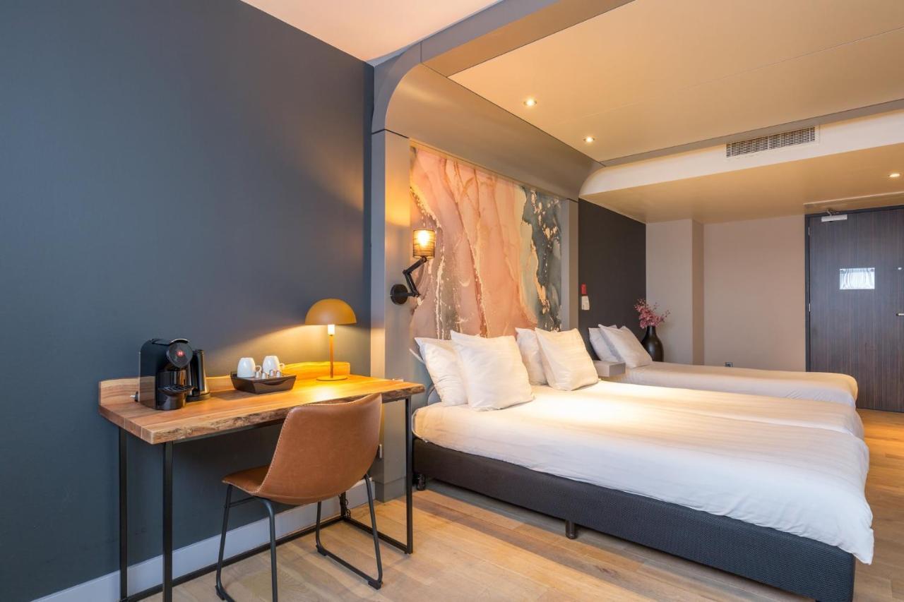 Leonardo Hotel Almere City Center Bagian luar foto