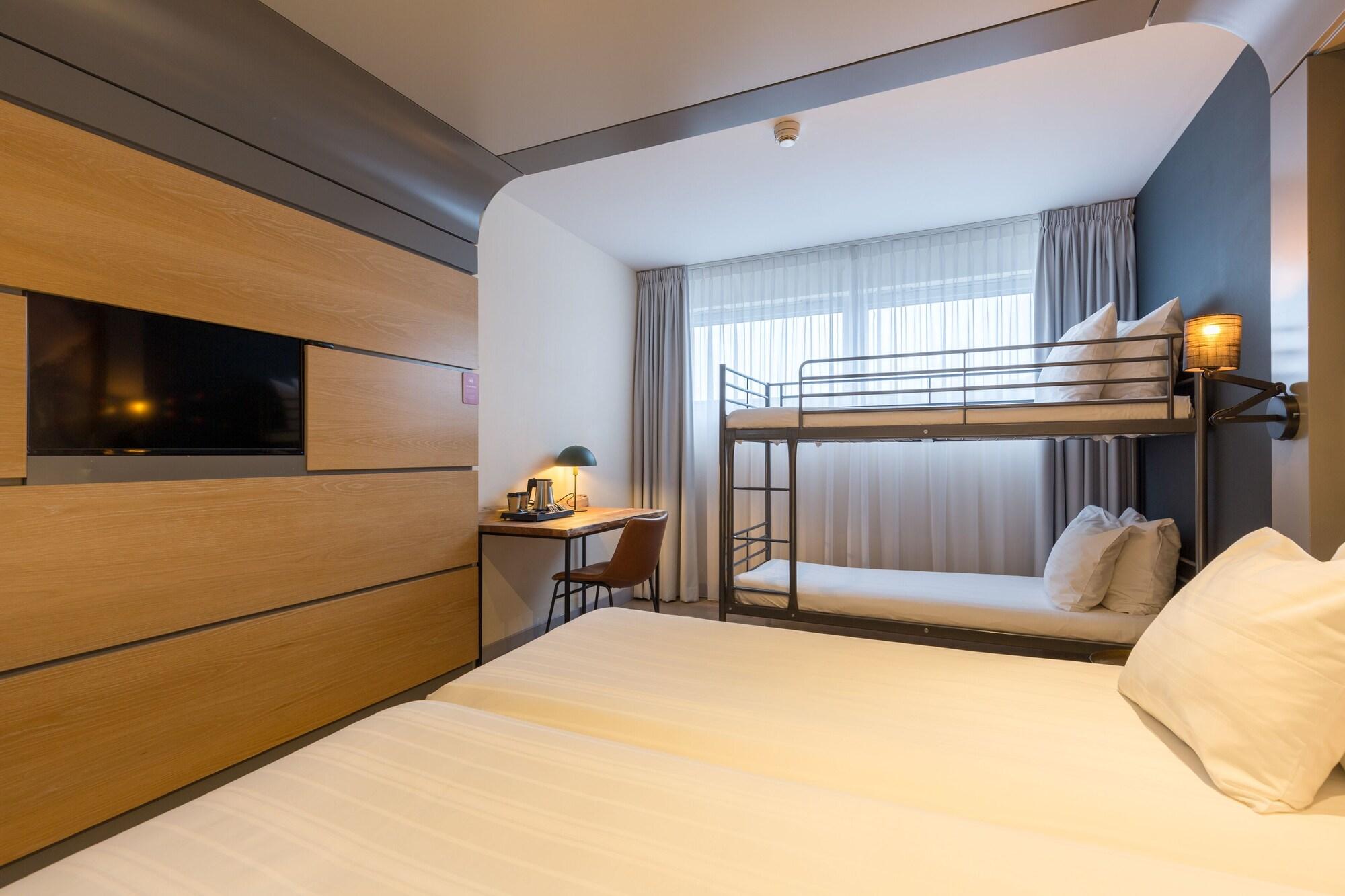 Leonardo Hotel Almere City Center Bagian luar foto