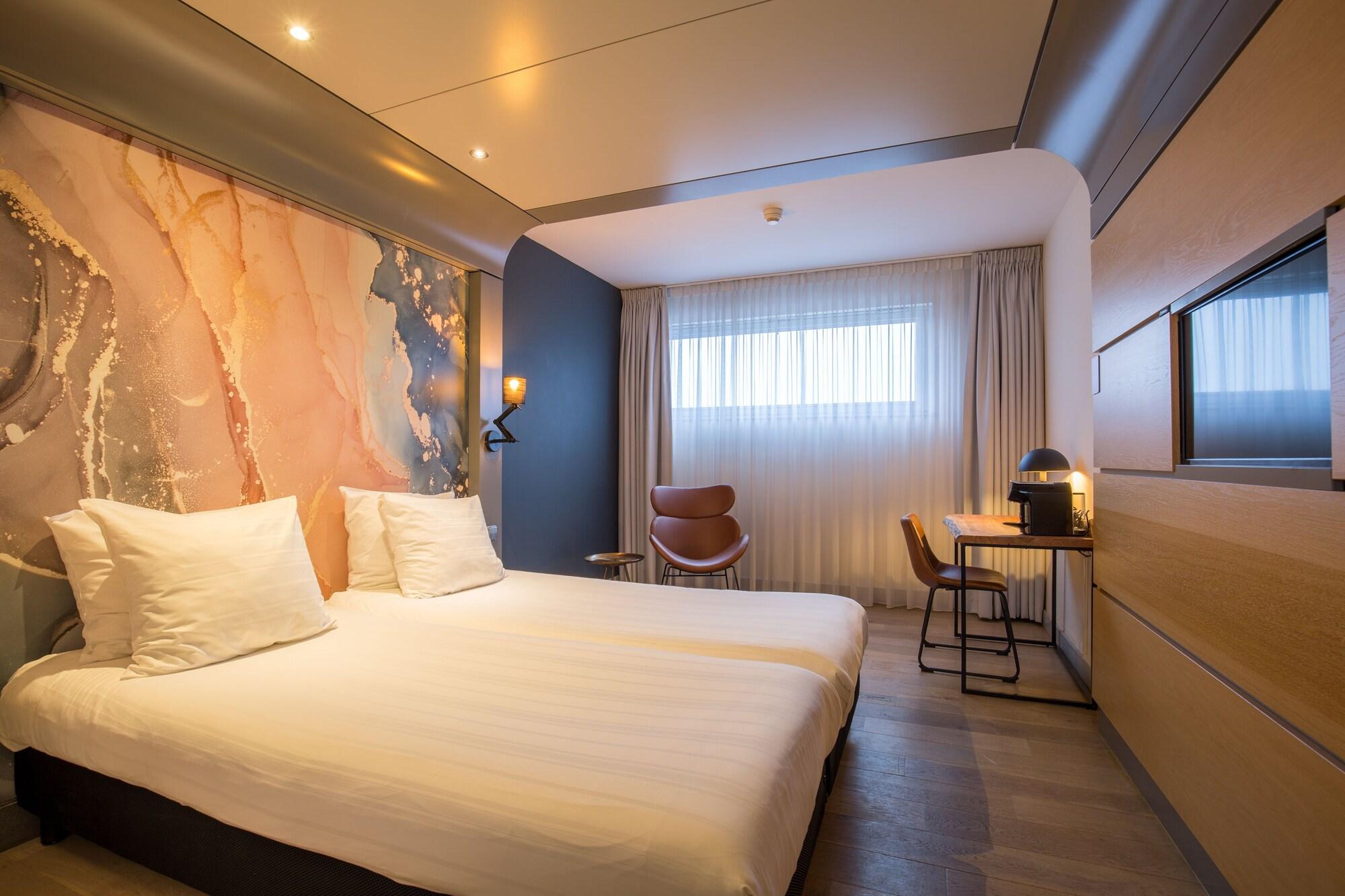 Leonardo Hotel Almere City Center Bagian luar foto